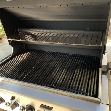 Clean after picture of a grill.