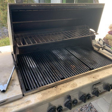 Dirty before picture of a grill.